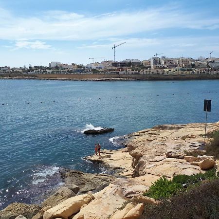 Ocean View, Apartment 1 Marsaskala Buitenkant foto